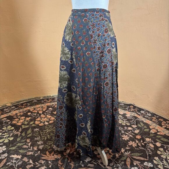 Sundance Est. 1969 Blue Floral Print Maxi Skirt – Mixed Floral Block Print | 100 - Picture 2 of 4